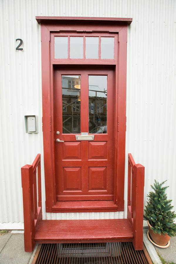 Central Guesthouse Reykjavik Exterior photo